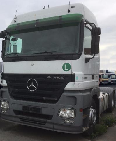 شاحنة اكتروس2x