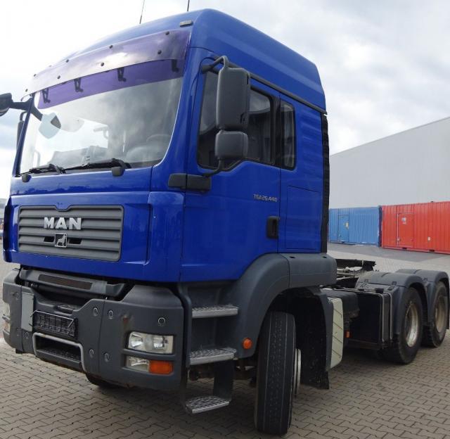 شاحنة مان 6×4