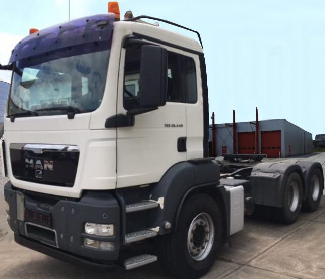 شاحنة مان 6×4