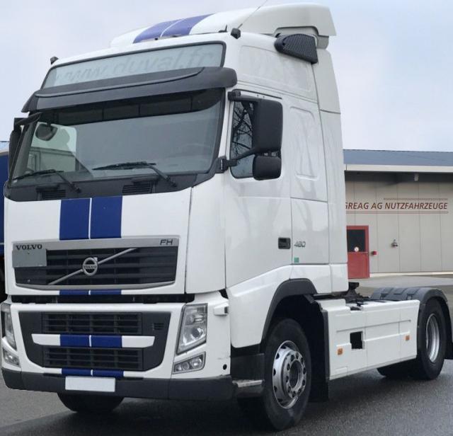 شاحنة فولفو