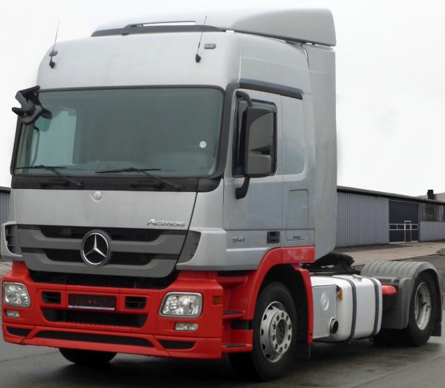 شاحنة اكتروس