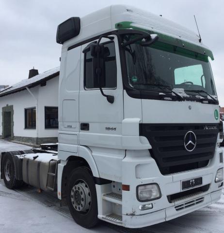 شاحنة اكتروس