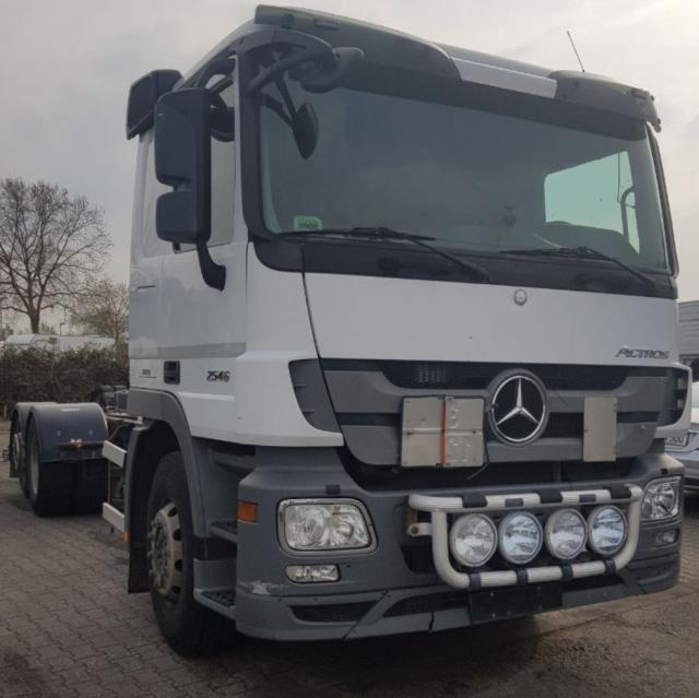 شاصية 6×2  اكتروس