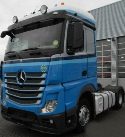 شاحنة اكتروس