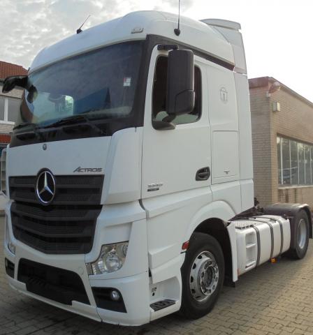 شاحنة اكتروس