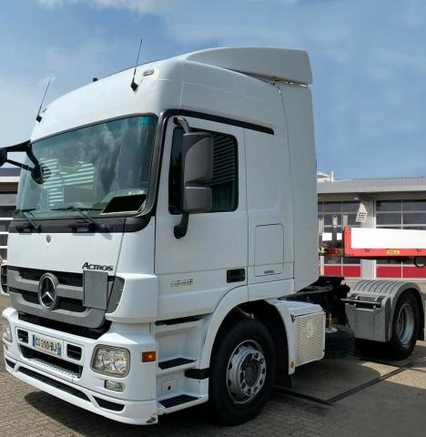 شاحنة اكتروس