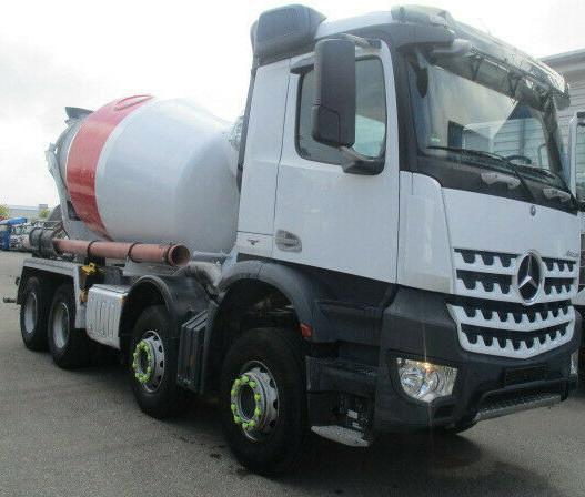 مرسيدس اروكس 3240  ليبهر 9مترمكعب