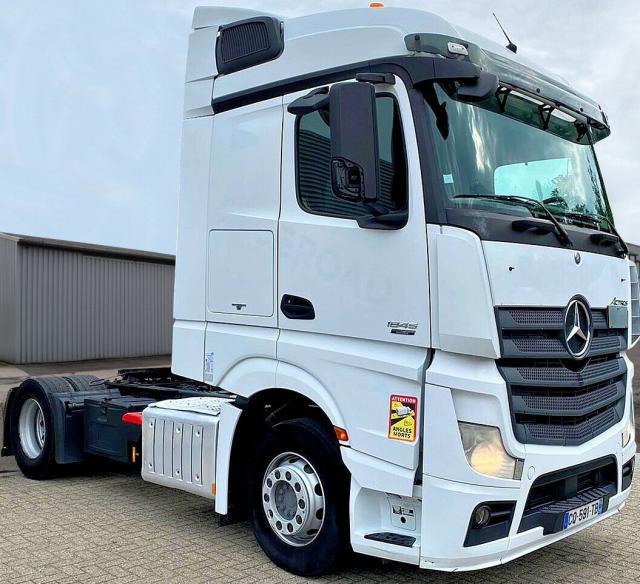 شاحنة اكتروس