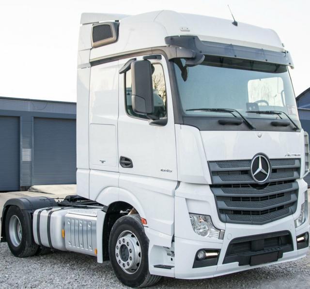 شاحنة اكتروس