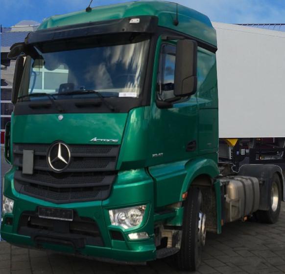 شاحنه اكتروس