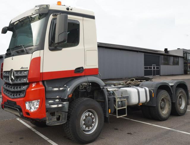 راس شاحنه اكتروس 6×6