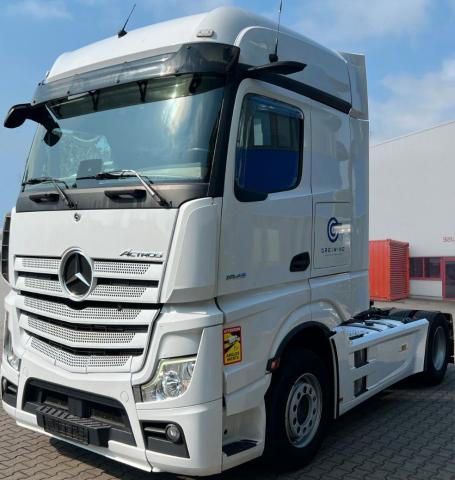 شاحنة اكتروس