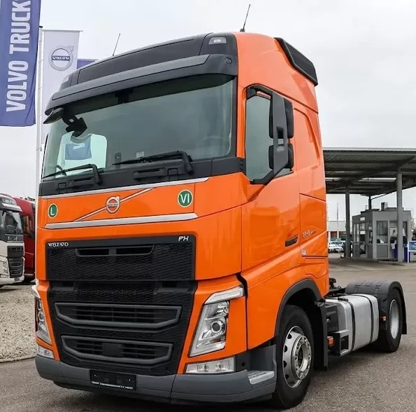 شاحنة فلفو اف اتش 500- عدد 4 شاحنات