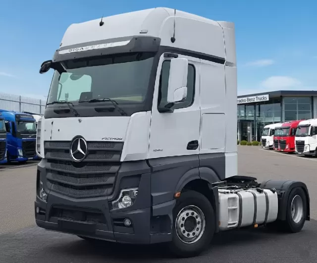 شاحنة مرسيدس Mercedes Actros 1845 موديل 2022 للبيع