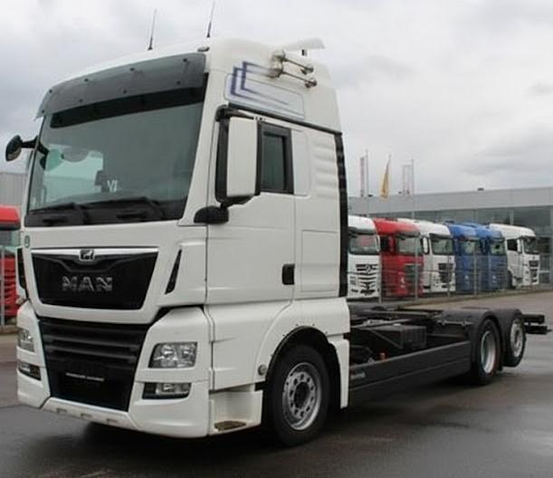 MAN TGX 26.460 شاسيه تريلا موديل 2017