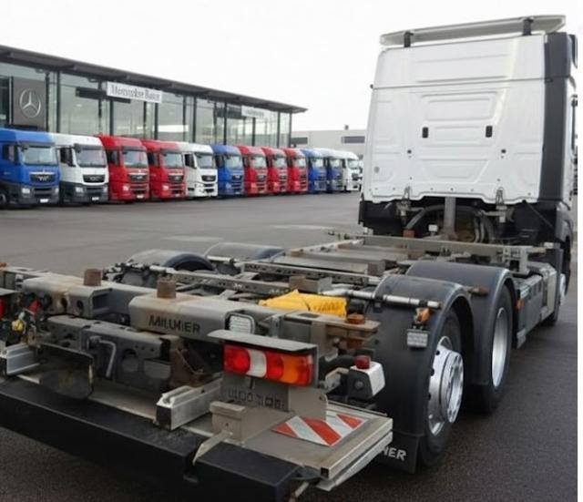 مرسيدس أكتروس 2545 رأس قاطرة 6×2