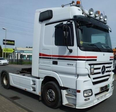 شاحنة اكتروس