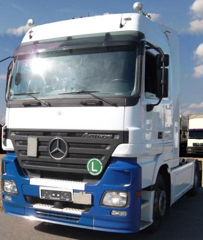 شاحنة اكتروس