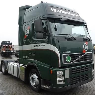 شاحنة فولفو