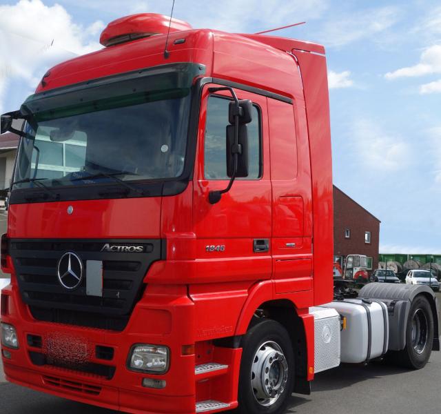 شاحنة اكتروس