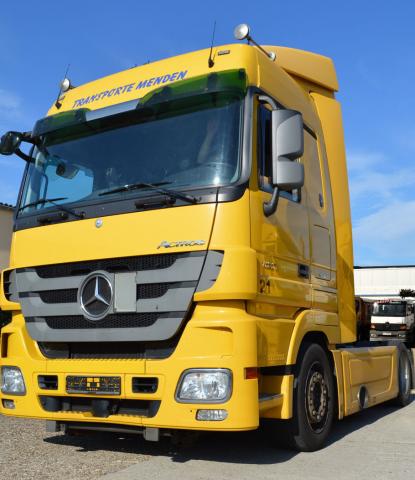 شاحنة اكتروس