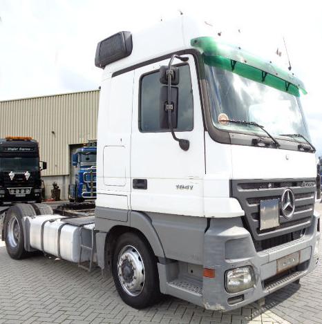 شاحنة اكتروس