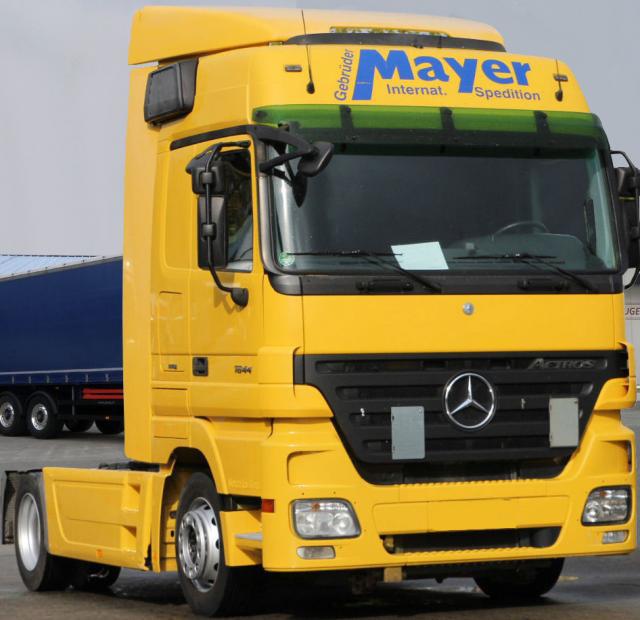 شاحنة اكتروس