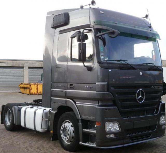 شاحنة اكتروس